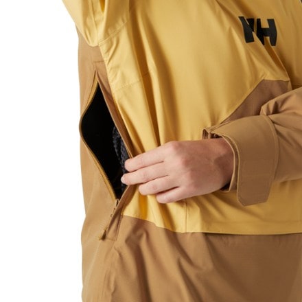 Helly Hansen Powchaser Asymmetric Insulated Ski Jacket - Women's 5