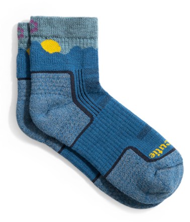 ToughCutie Eve Light Weight Hiker Horizon Quarter Socks - Women's 0