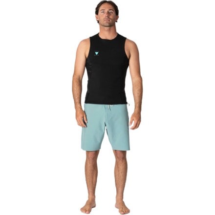 VISSLA High Seas II 1 mm Vest - Men's 2