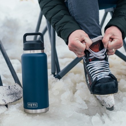 YETI Rambler Vacuum Bottle with Chug Cap - 26 fl. oz. 4