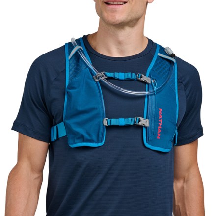 Nathan Quickstart 3.0 3L Hydration Vest 1