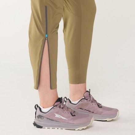 Janji Atlas Multi Pants - Women's 6