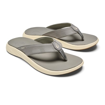 OluKai Malana Flip-Flops - Men's 1