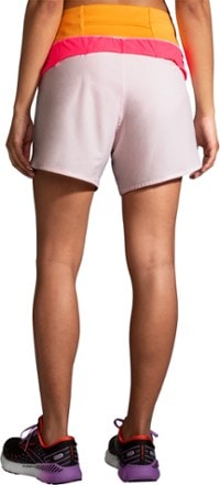 Brooks Chaser 5" Shorts - Women's 2