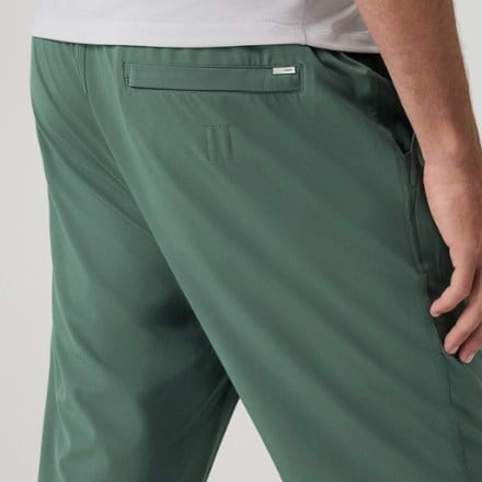 Vuori Kore Joggers 28" - Men's 8