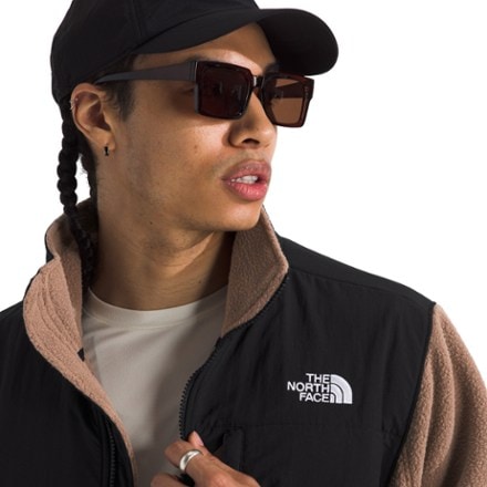 The North Face Retro Denali Jacket - Men's 5