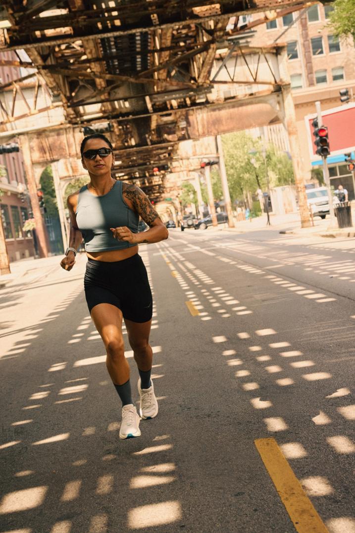 Location Image for Clifton 10 Road-Running Shoes - Women's