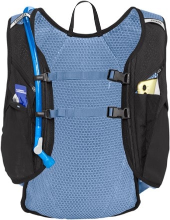 CamelBak Chase Adventure 8 Hydration Vest - Women's 5