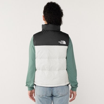 The North Face 1996 Retro Nuptse Down Vest - Women's 2