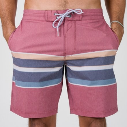 VISSLA Free Lap 18.5" Board Shorts - Men's 1