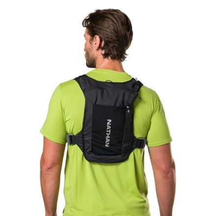 Nathan QuickStart 3.0 4 L Hydration Vest 2