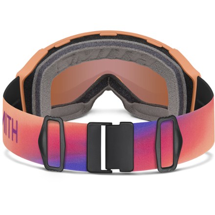 Smith 4D MAG S ChromaPop Snow Goggles with gogglesoc 2