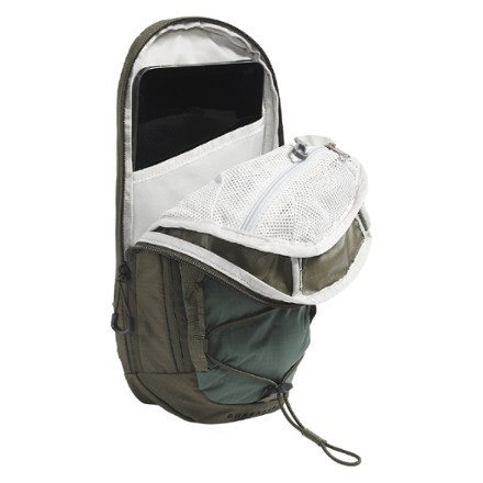 The North Face Borealis Sling Bag 3