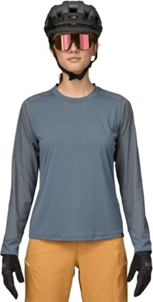 Patagonia Long-Sleeve Dirt Craft Bike Jersey - Women's 3