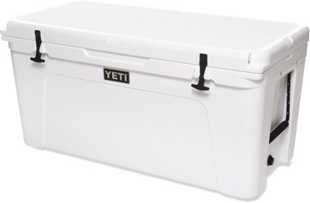 rei outlet yeti