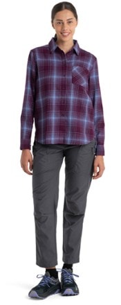 Icebreaker Merino 200 Dawnder Long-Sleeve Flannel Plaid Shirt - Women's 3