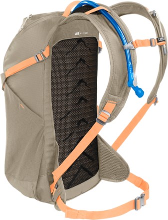 CamelBak Rim Runner X20 Hydration Pack - Women's 1