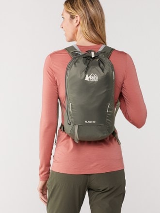 REI Co-op Flash 18 Pack 1