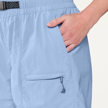 Mountain Hardwear Stryder Belted Shorts - Women's 6