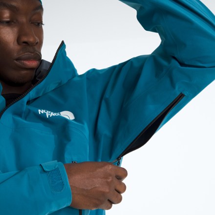 The North Face Summit Cayesh GTX Pro Jacket - Men's 7