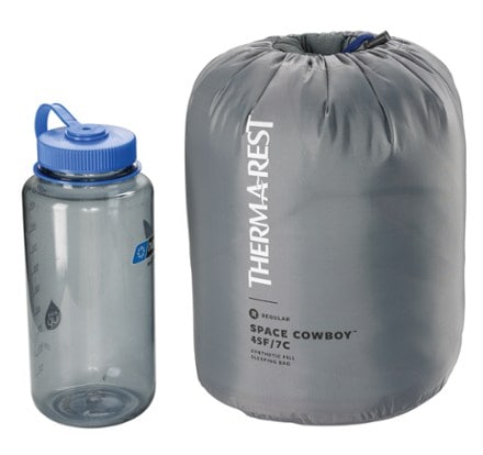 Therm-a-Rest Space Cowboy 45F/7C Sleeping Bag Water bottle not included