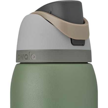 Owala FreeSip Vacuum Water Bottle - 40 fl. oz. 2