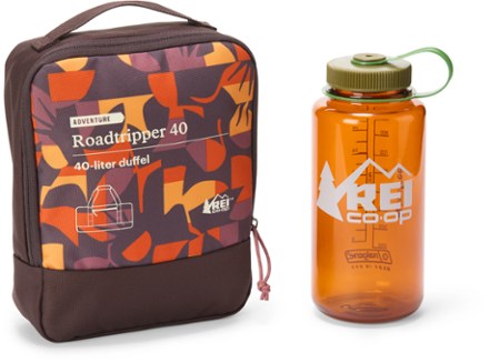 REI Co-op Roadtripper 40 Duffel Stuff sack (32 fl oz. bottle not included)