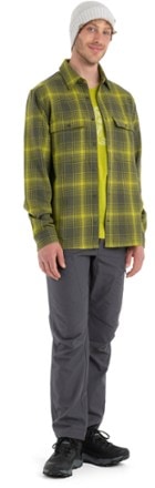 Icebreaker Merino Dawnder Long-Sleeve Plaid Flannel Shirt - Men's 3