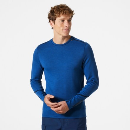 Helly Hansen LIFA Merino Midweight Crew Base Layer Top - Men's 1