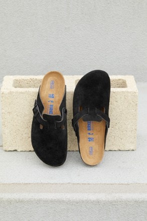 Location Image for Boston Soft Footbed Clogs - Men's