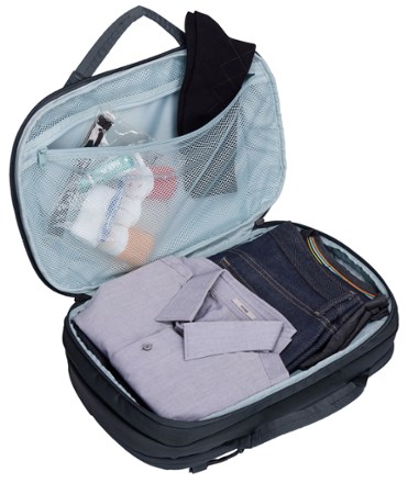 Thule Subterra 2 Hybrid Travel Bag 10