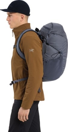 Arc'teryx Mantis 30 Pack 6