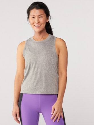 Vuori Energy Crop Tank Top - Women's 1