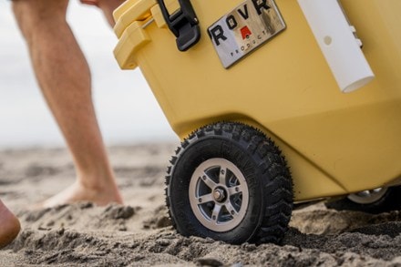 RovR Products RollR 60 Wheeled Cooler 7