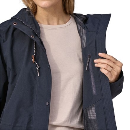 Patagonia Outdoor Everyday Rain Jacket - Women's 5