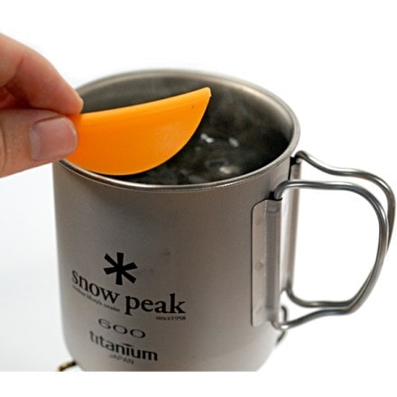 Snow Peak Titanium 600 Mug with HotLips 1