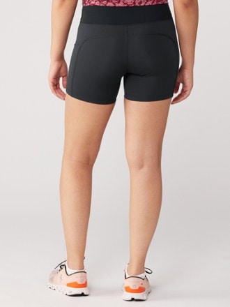 On Sprinter Shorts - Women's 4