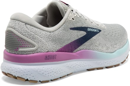 Brooks Ghost 16 Road-Running Shoes - Women's 4