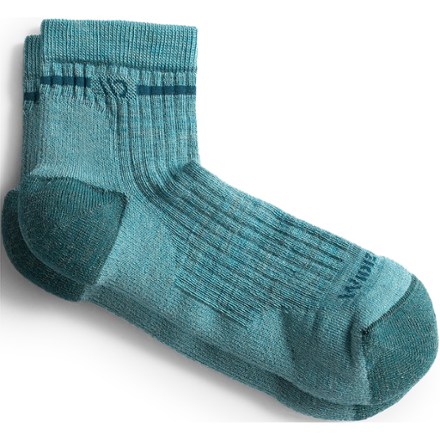 Wide Open Single Stripe Cushioned Quarter Socks - Women's 3