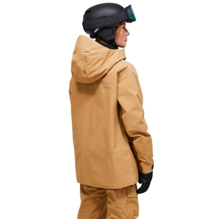 Peak Performance Edge HIPE 2L Insulated Jacket - Women's 2