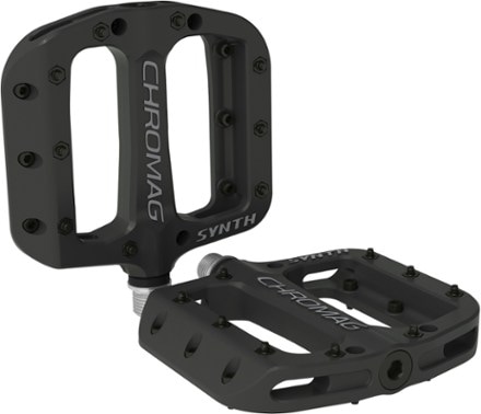 Chromag Synth Pedals 0