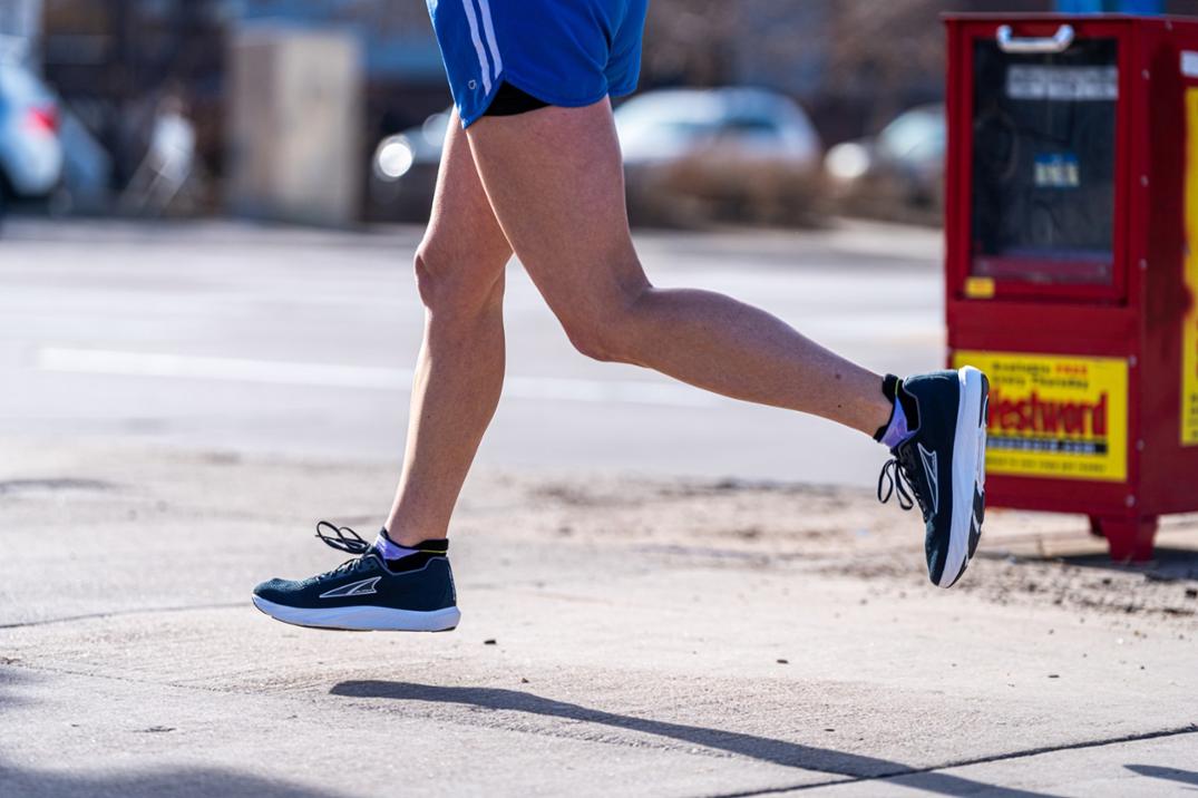 Location Image for Escalante 4 Road-Running Shoes - Women's