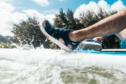 Teva Hydratrek CT Sandals - Men's 7