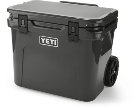 YETI Roadie 32 Wheeled Cooler 0