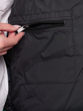 The North Face 1996 Retro Nuptse Down Jacket - Women's Interior zip pocket.