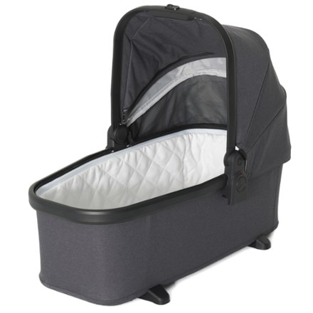 Veer Bassinet 1