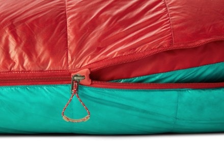 Mountain Hardwear Phantom 15 Sleeping Bag Zipper detail (Alpine Red)