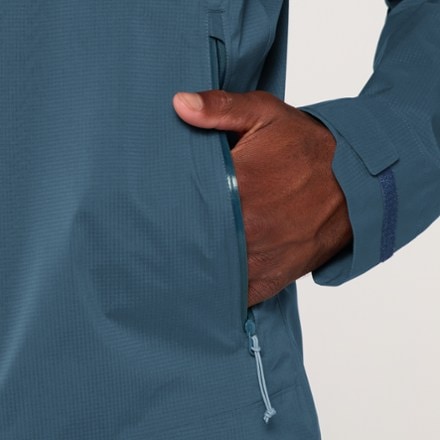 Rab Downpour Light Jacket - Men's 6