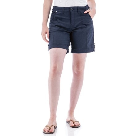 Aventura Temple Shorts - Women's 0