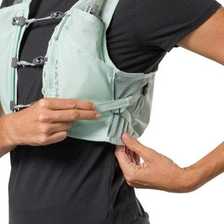 Nathan Pinnacle Breeze 4 L Hydration Vest - Women's 6